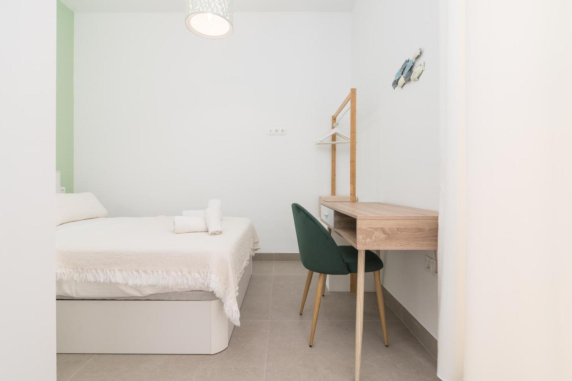 Suite Homes Alice Valentin Malaga Exterior photo