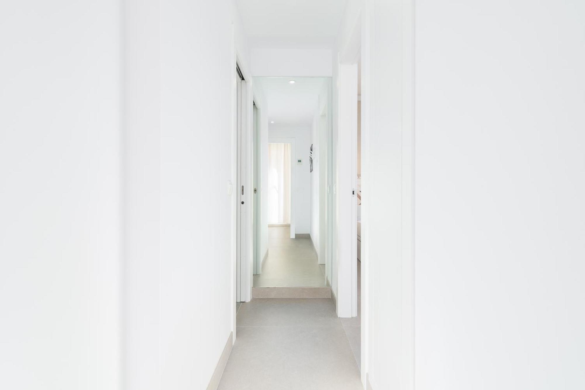 Suite Homes Alice Valentin Malaga Exterior photo